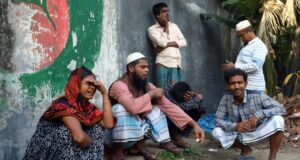 অবৈধ আওয়ামীলীগ সরকারের আমলে এত উন্নয়ন হলেও এত দুর্ভোগ কেন?